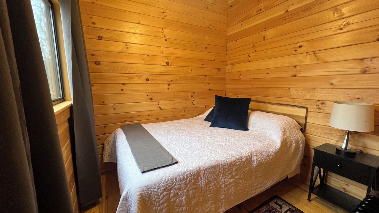Photo of Bedroom in Edray