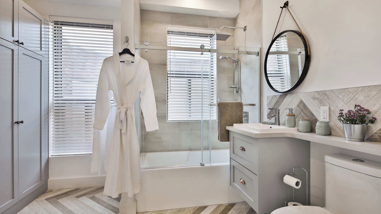Photo of Bathroom in Mile End