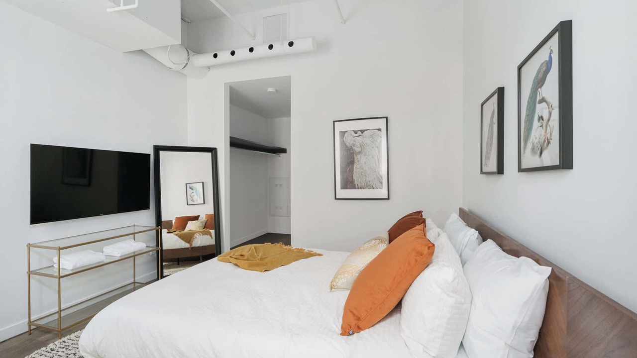 Photo of Bedroom in Downtown Montreal