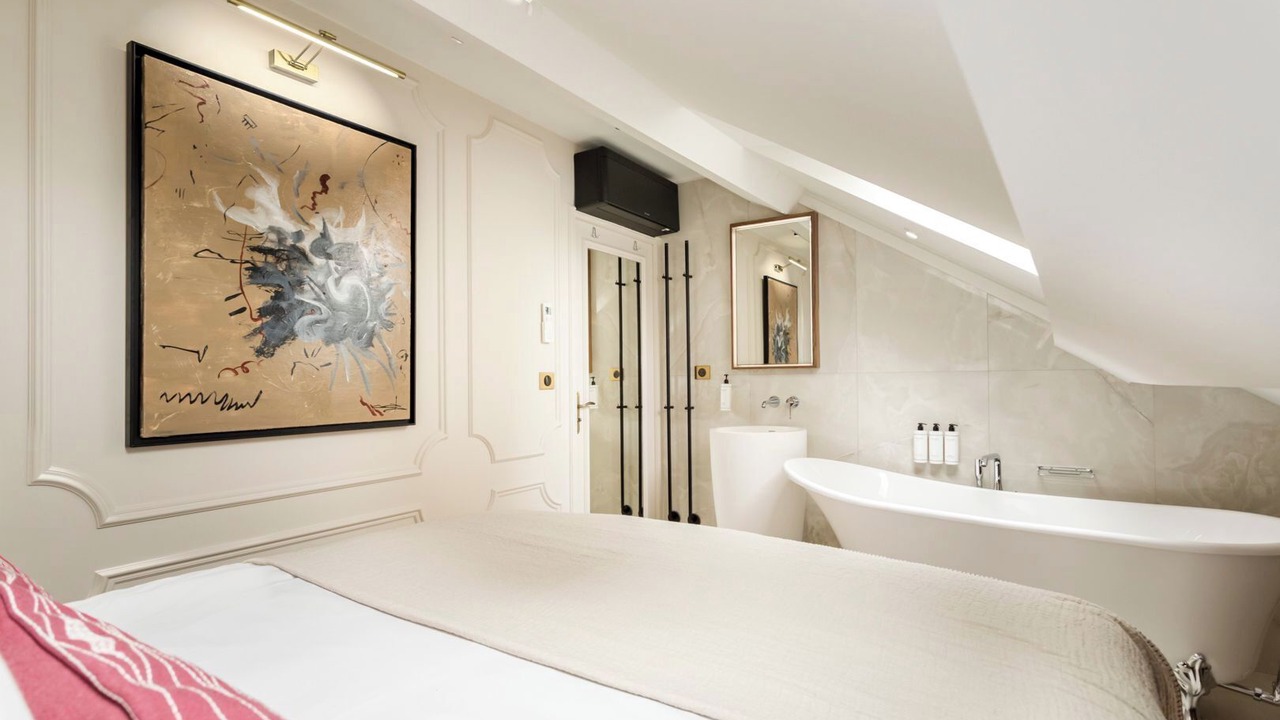 Photo of Bedroom in Ternes