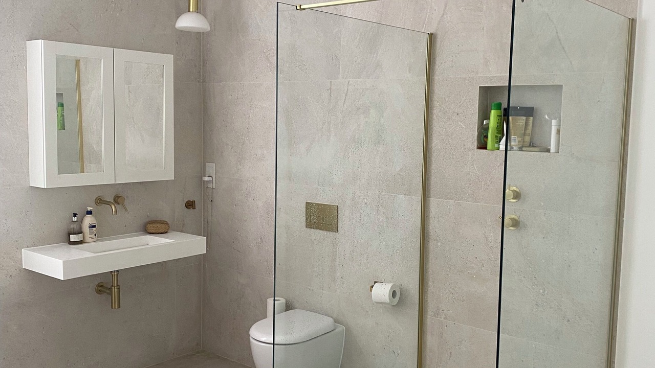 Photo of Bathroom in Shaftesbury