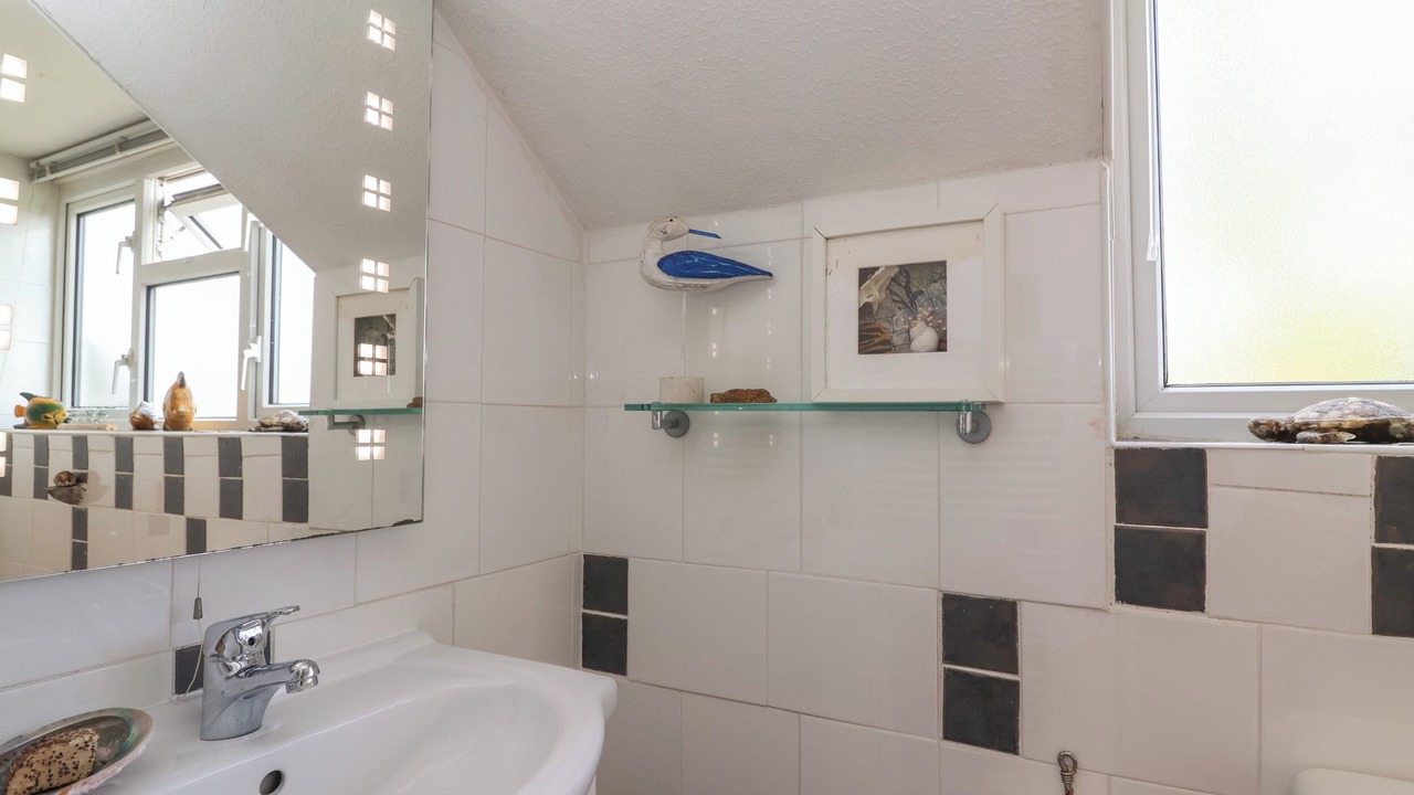 Photo of Bathroom in Chapmanslade