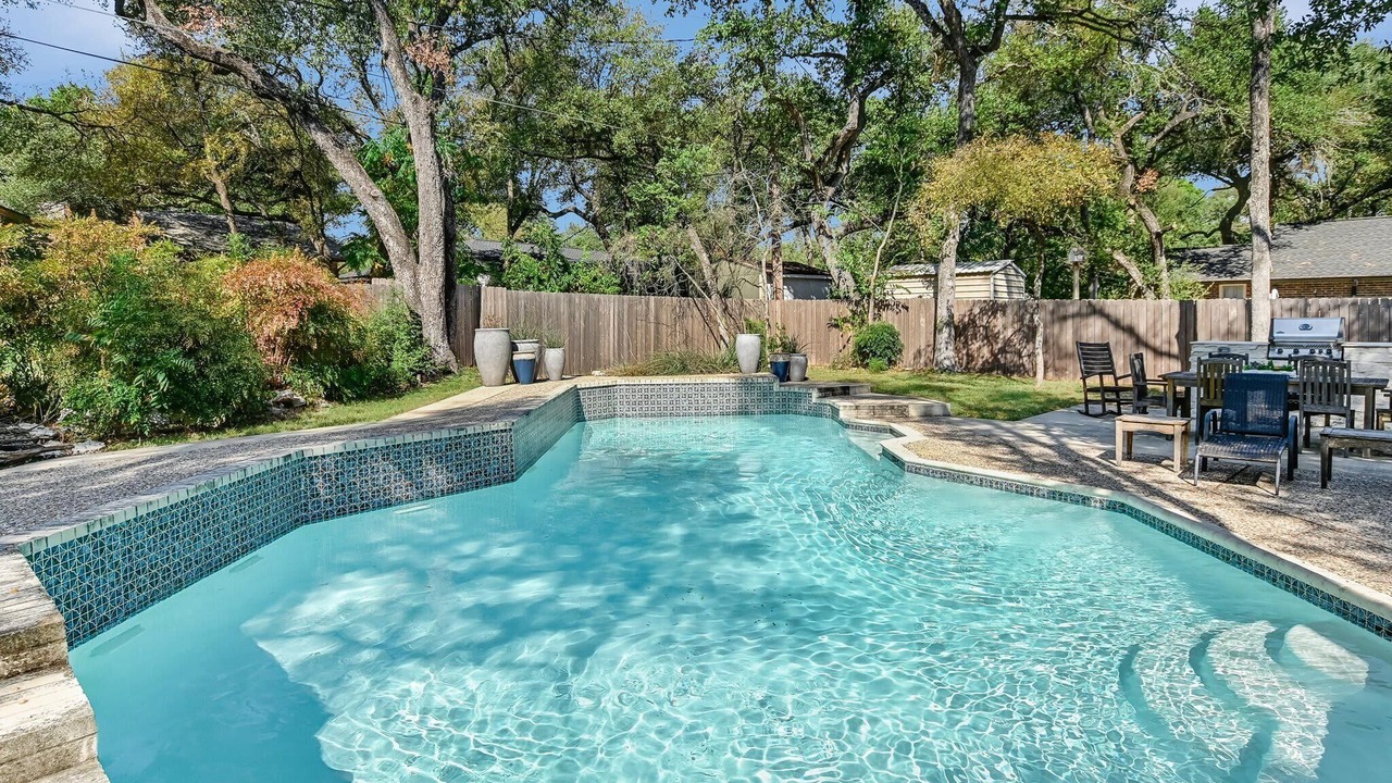 Photo of Outdoor in Forest North Estates