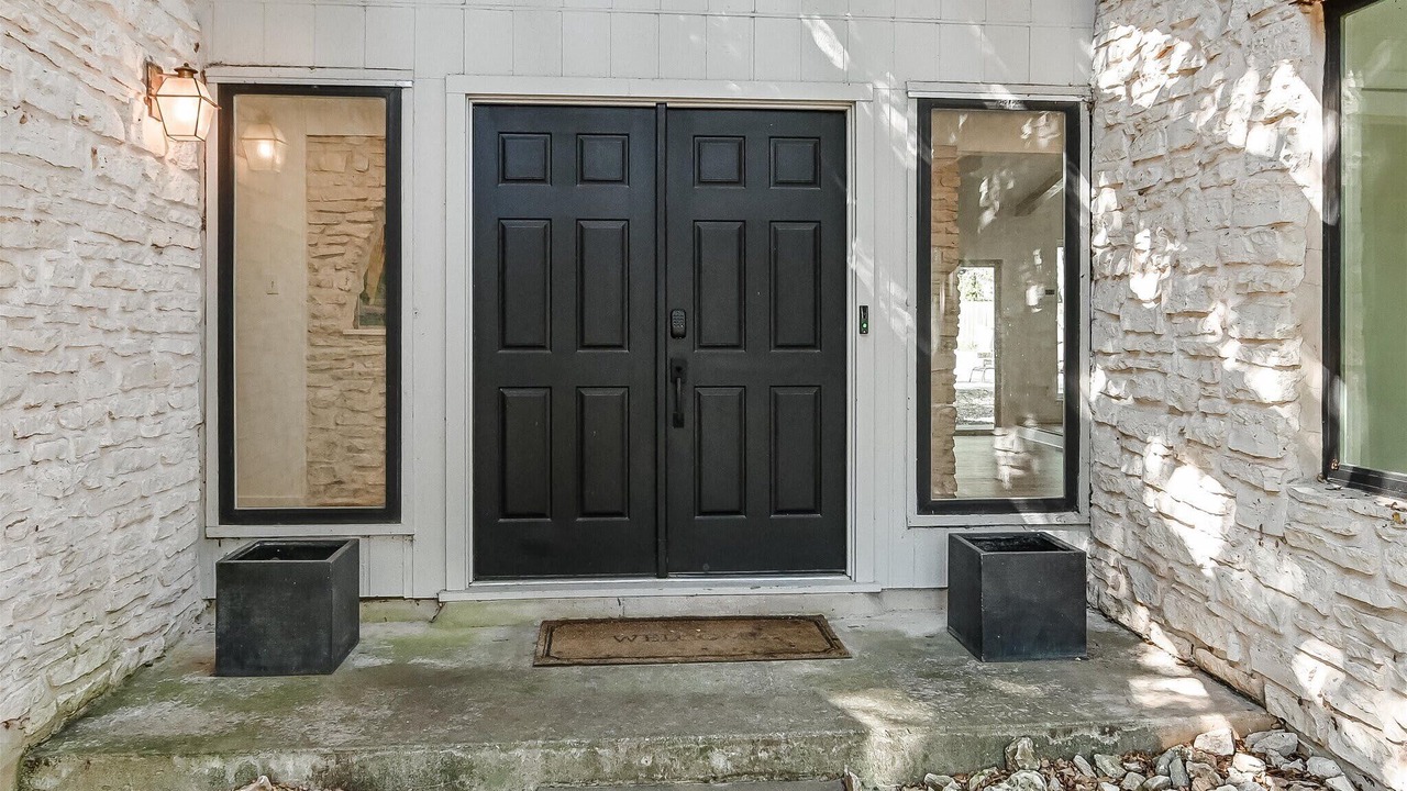 Photo of Outdoor in Forest North Estates