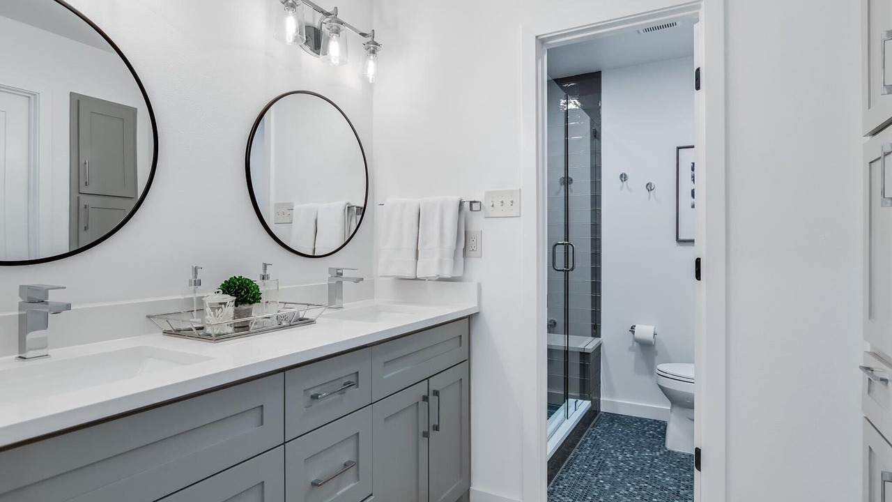 Photo of Bathroom in Forest North Estates