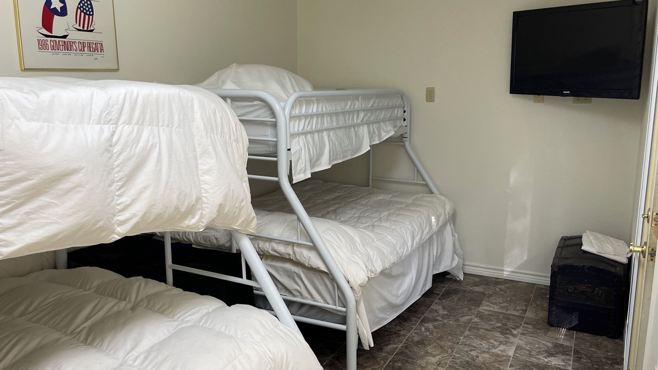 Photo of Bedroom in Granite Shoals