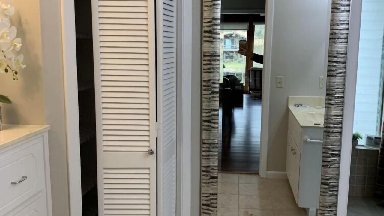 Photo of Bathroom in Pangburn