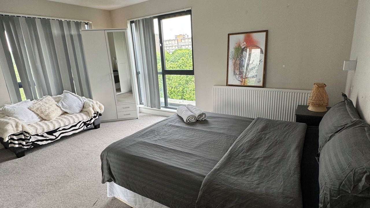 Photo of Bedroom in Bethnal Green