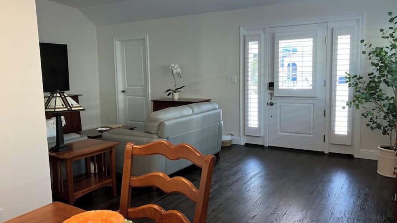 Photo of Livingroom in Naples