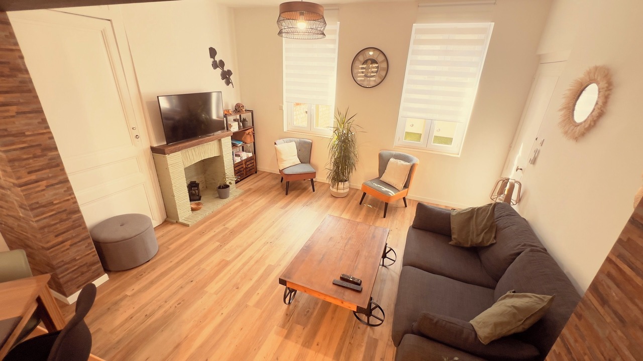 Photo of Livingroom in Cleon