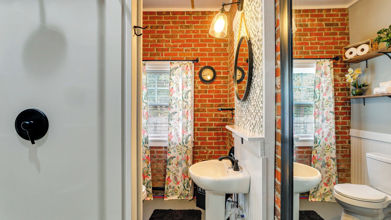 Photo of Bathroom in Sumter