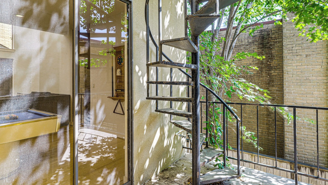 Photo of Patio Balcony in Houston