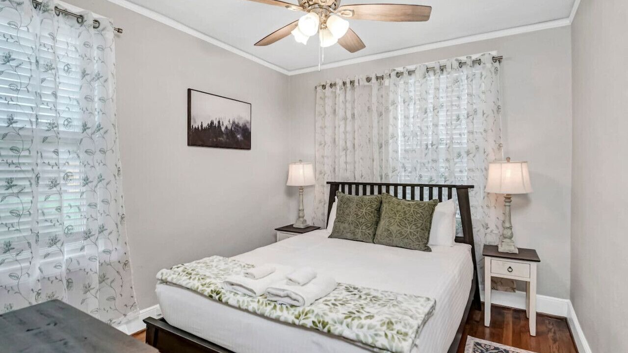 Photo of Bedroom in Forest Acres