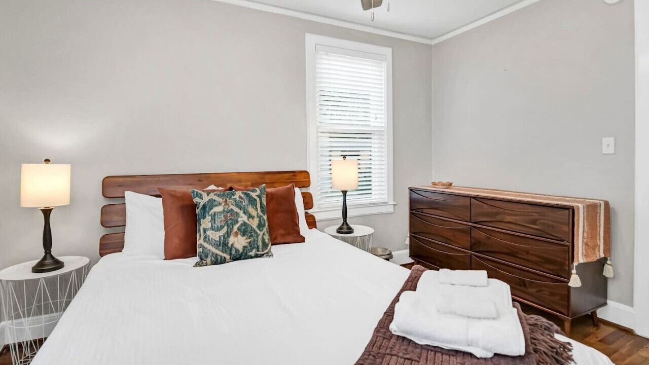 Photo of Bedroom in Forest Acres