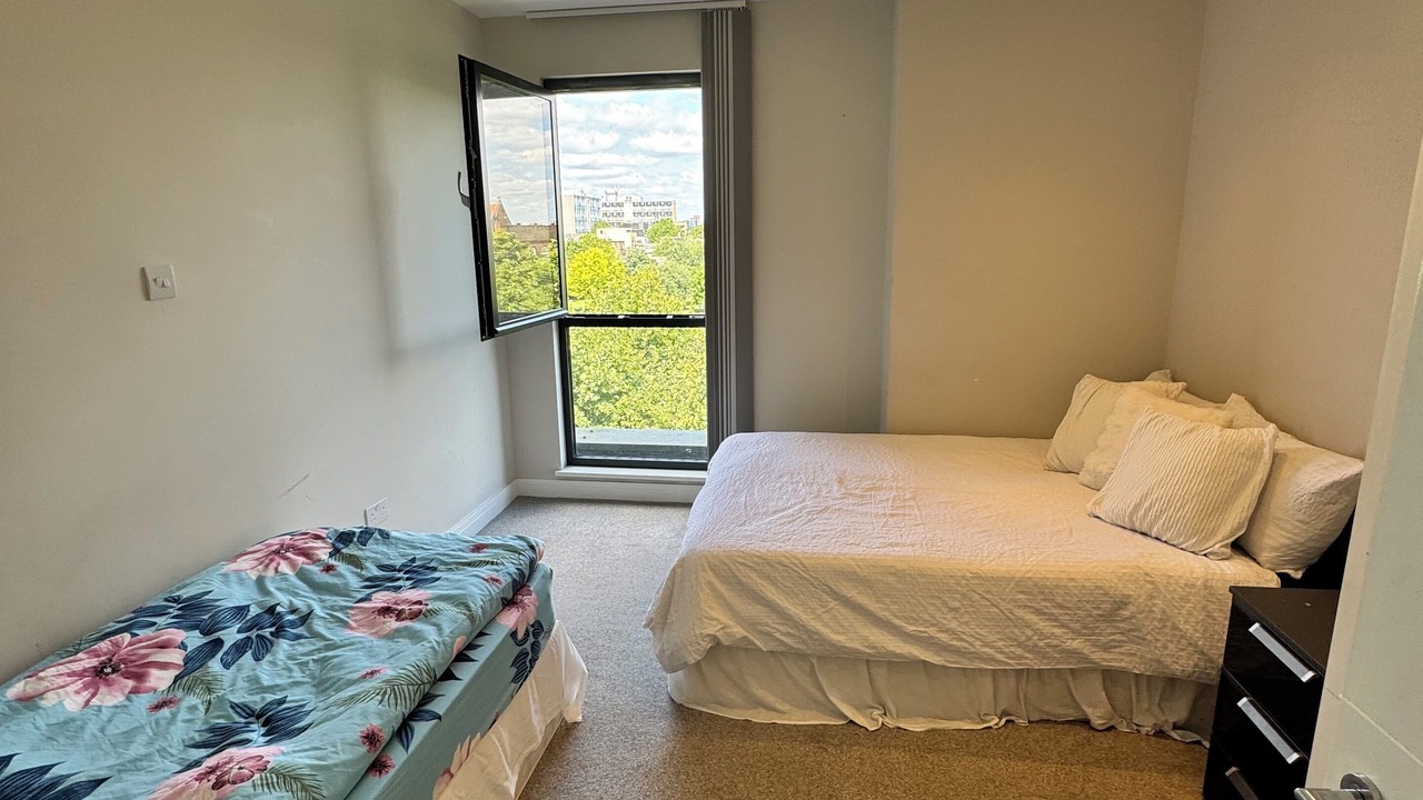 Photo of Bedroom in Bethnal Green