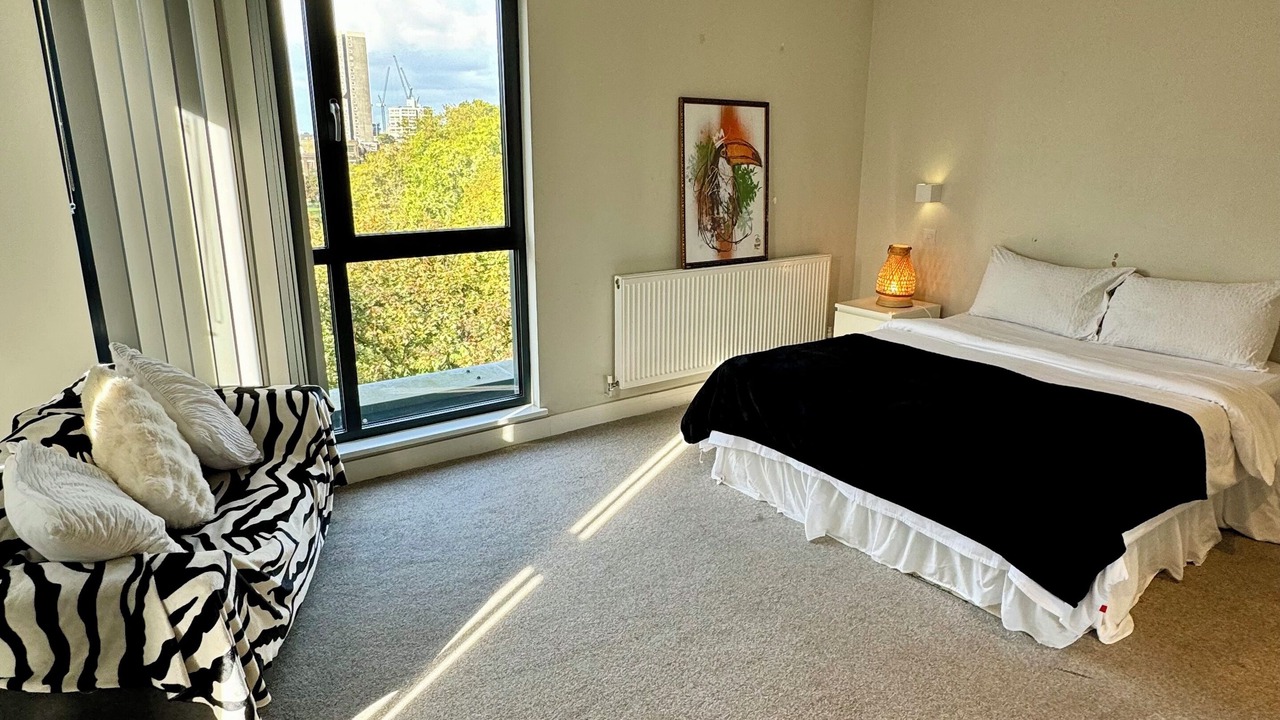 Photo of Bedroom in Bethnal Green