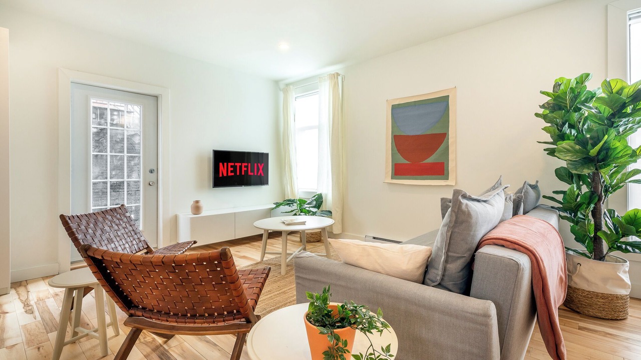 Photo of Livingroom in Hochelaga