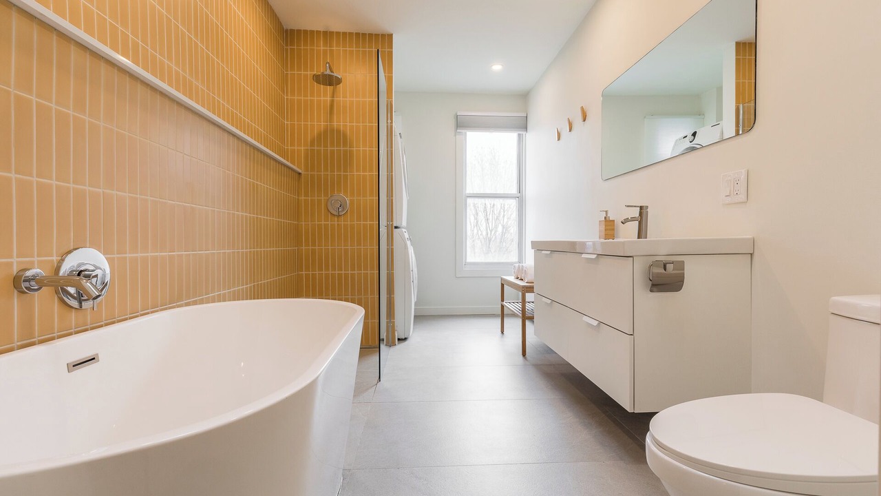 Photo of Bathroom in Hochelaga-Maisonneuve