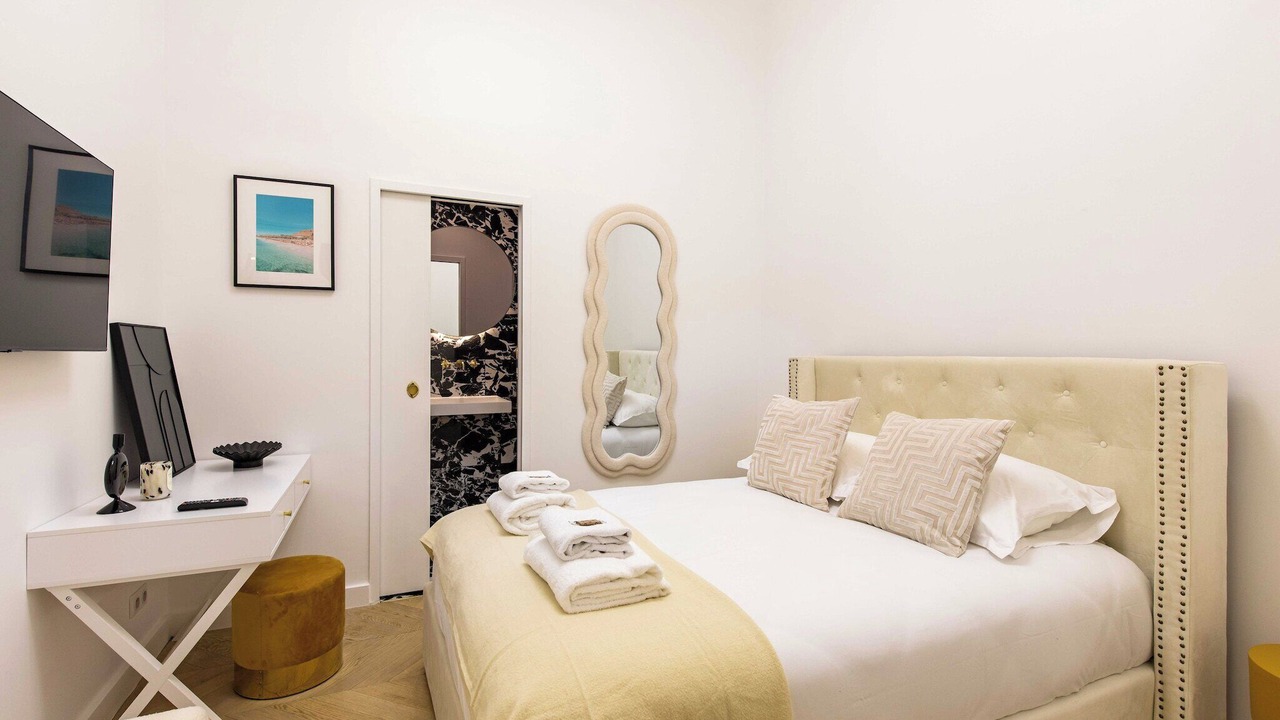 Photo of Bedroom in Ternes