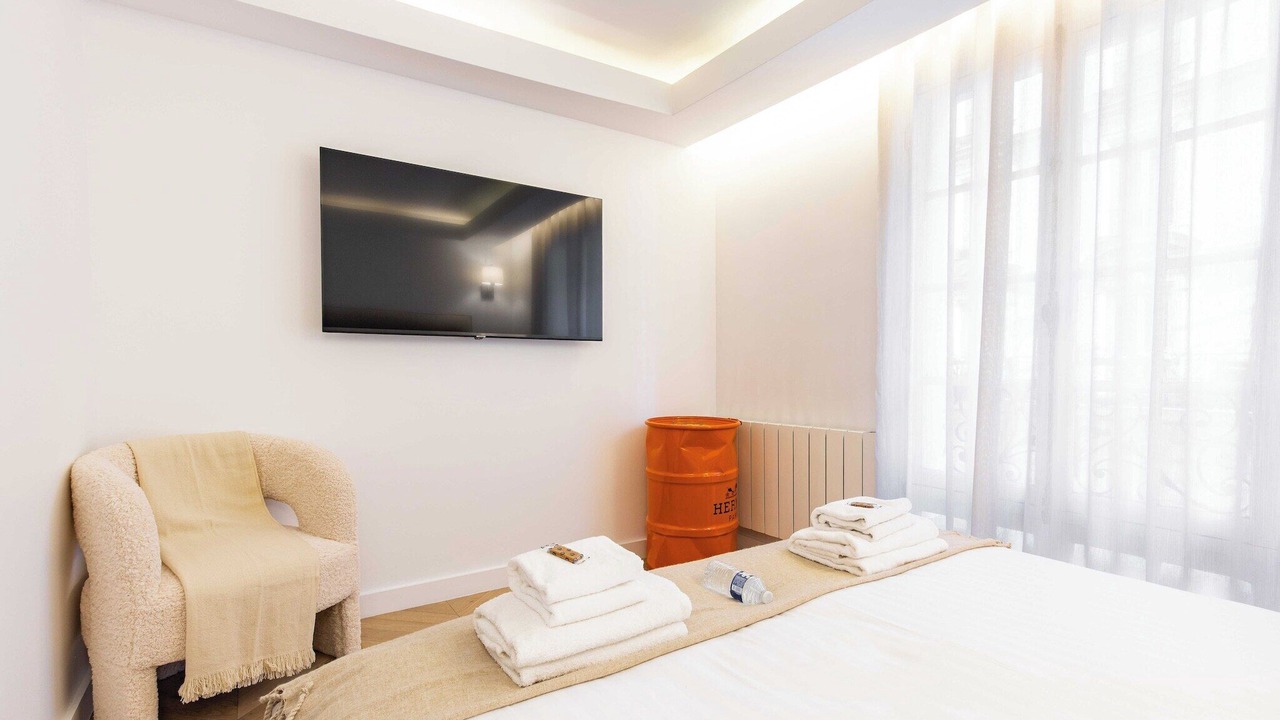 Photo of Bedroom in Ternes