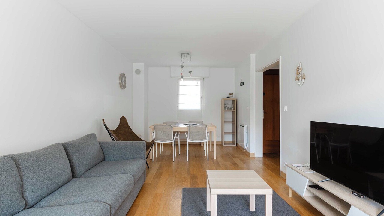 Photo of Livingroom in Deauville