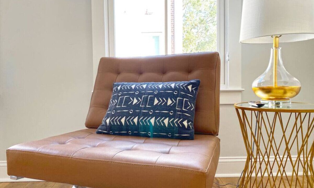 Photo of Livingroom in Historic District - North