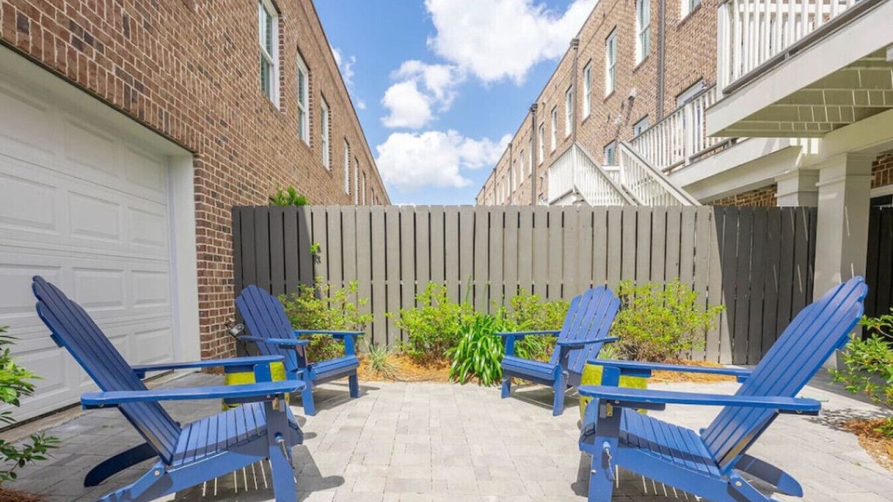 Photo of Patio Balcony in Historic District - North