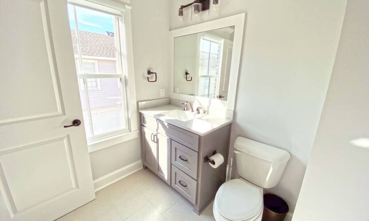 Photo of Bathroom in Historic District - North