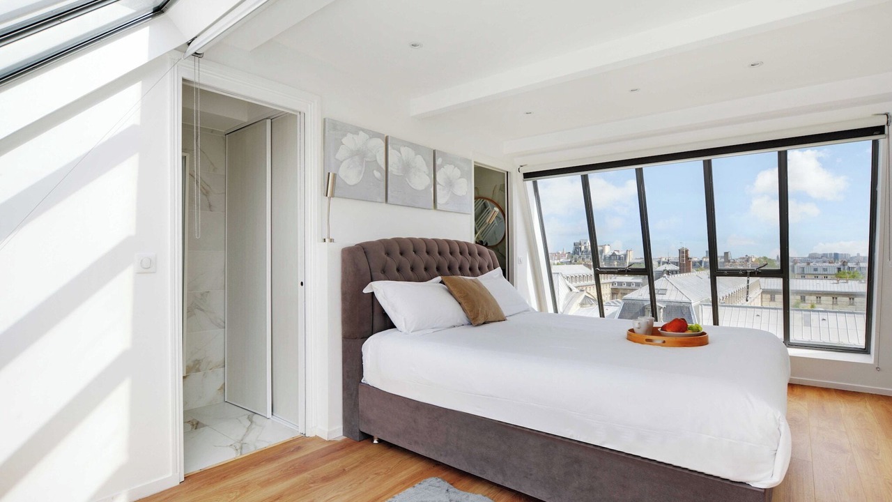 Photo of Bedroom in Pigalle