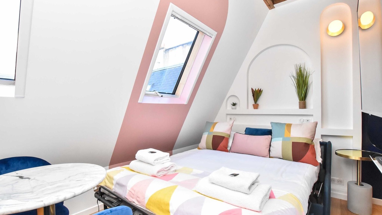 Photo of Bedroom in Quartier de la Plaine-de-Monceaux