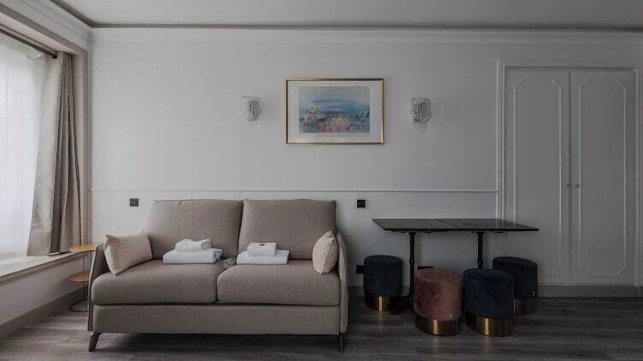 Photo of Livingroom in Quartier de la Plaine-de-Monceaux