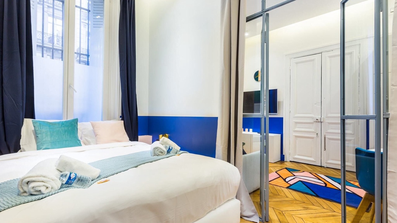 Photo of Bedroom in Chaillot