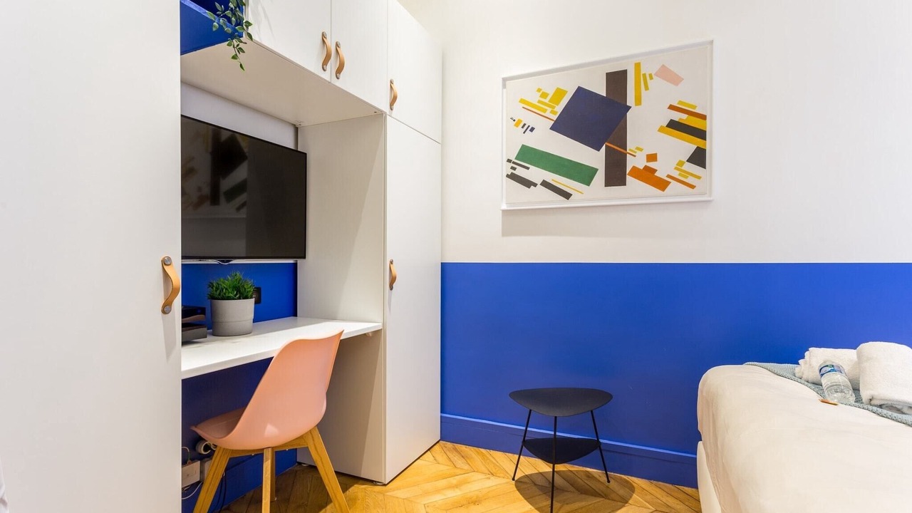 Photo of Bedroom in Chaillot