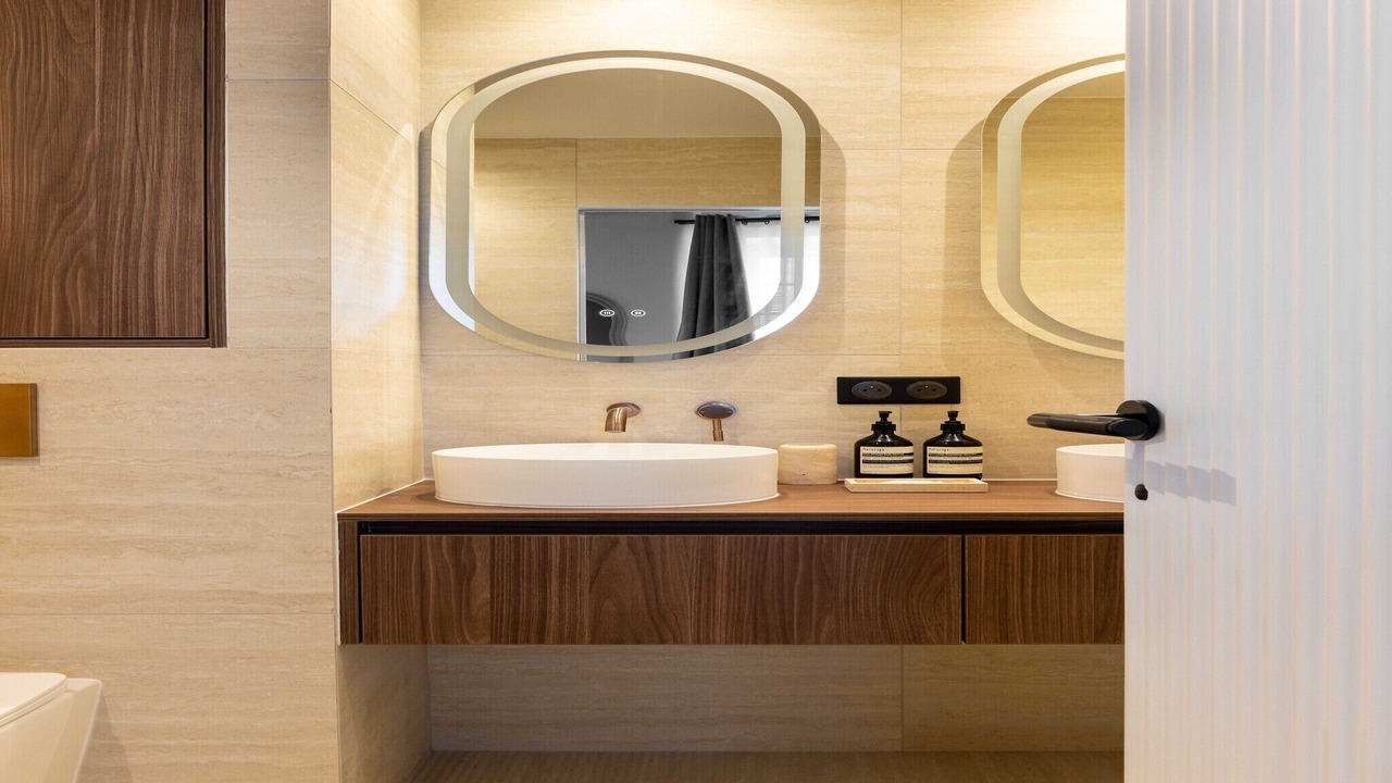 Photo of Bathroom in Arsenal
