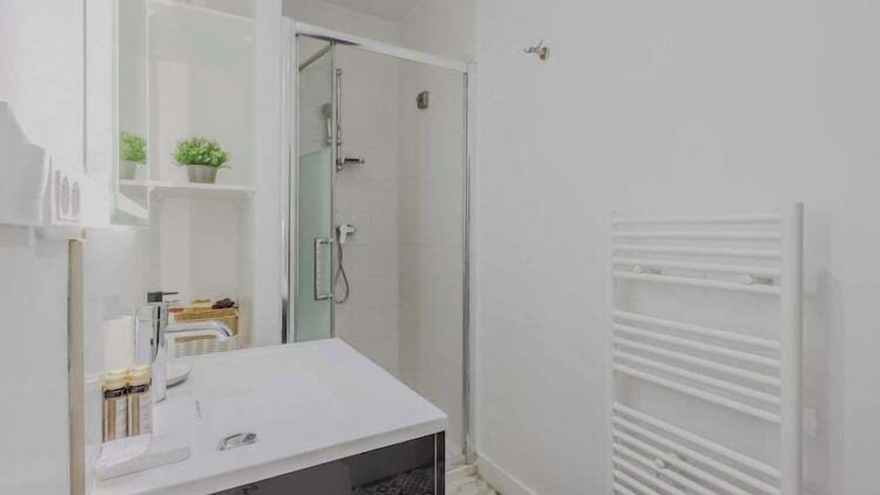 Photo of Bathroom in Saint-Vincent-de-Paul
