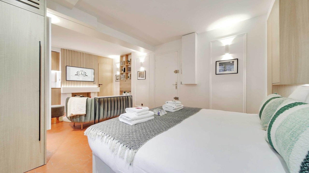 Photo of Bedroom in Gaillon