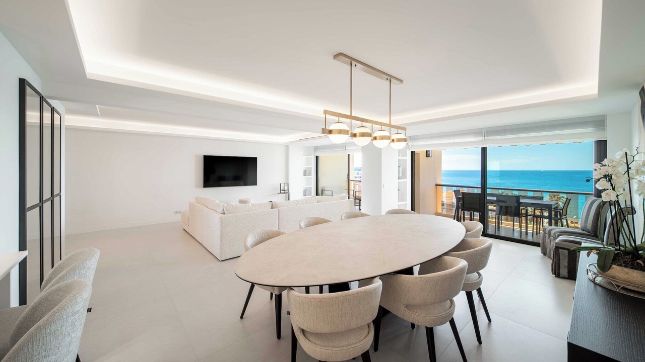 Photo of Others in Cannes City Centre