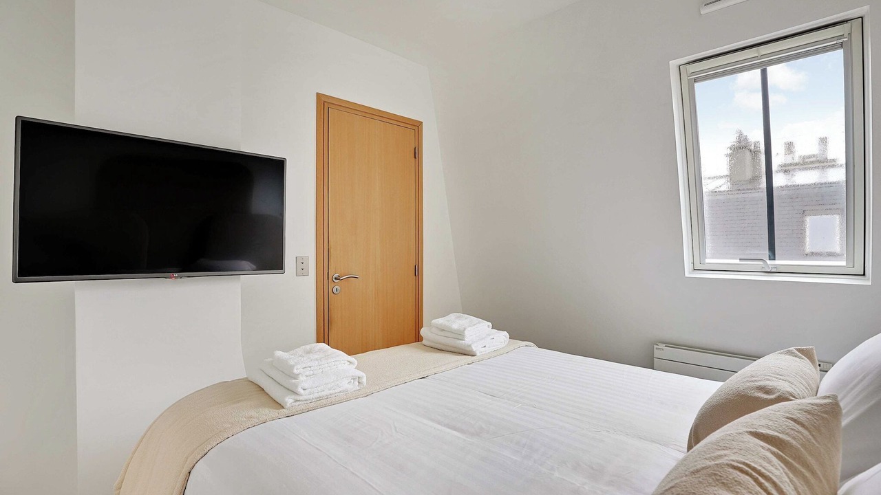 Photo of Bedroom in Porte-Dauphine