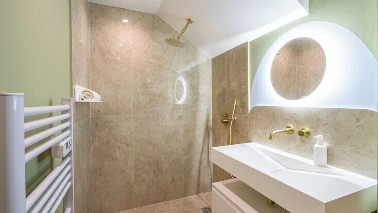 Photo of Bathroom in Old Town