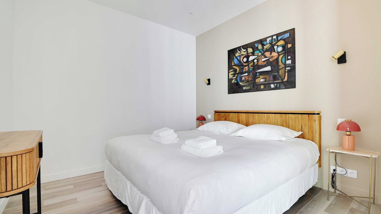 Photo of Bedroom in Quartier de la Plaine-de-Monceaux