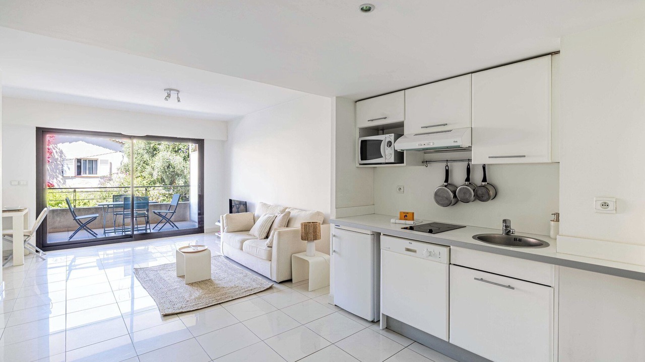 Photo of Others in Prado - Republique