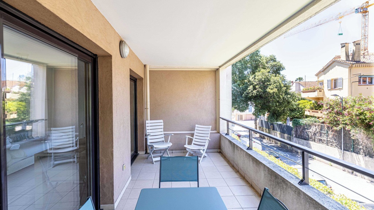 Photo of Patio Balcony in Prado - Republique