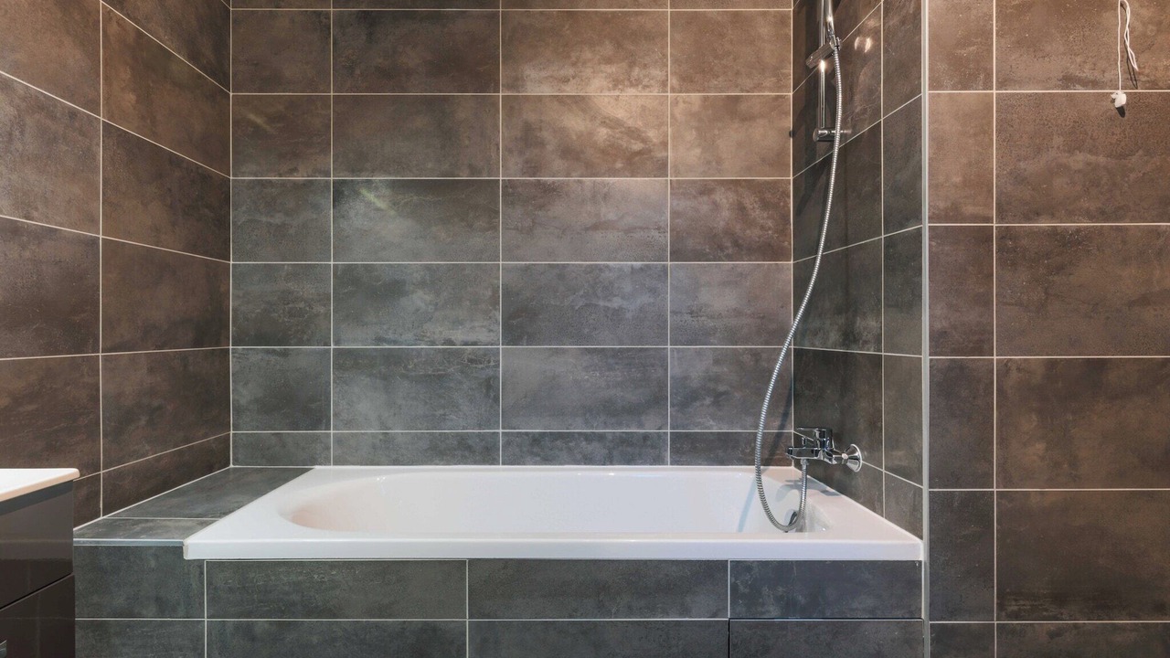 Photo of Bathroom in Montreuil