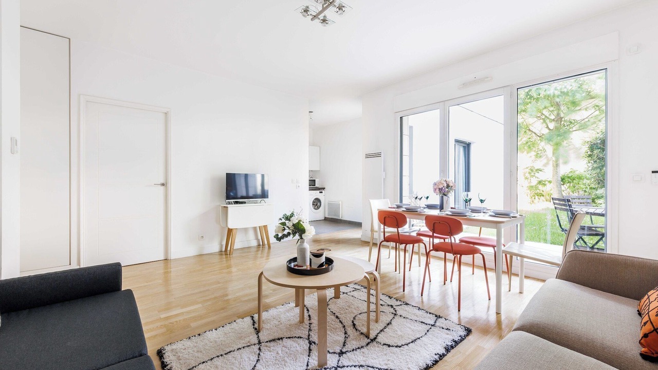 Photo of Livingroom in Vanves