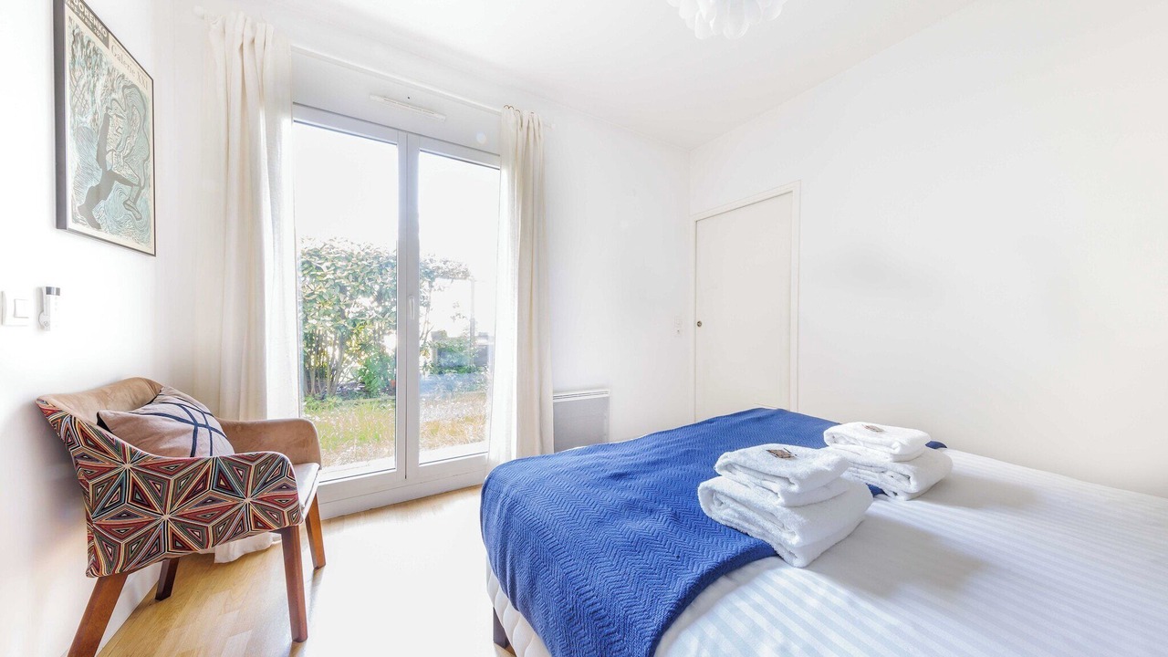 Photo of Bedroom in Vanves