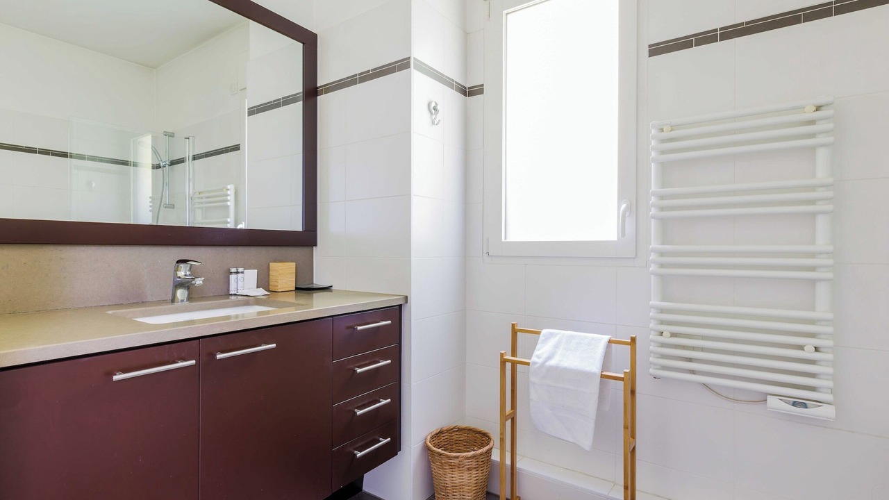 Photo of Bathroom in Vanves