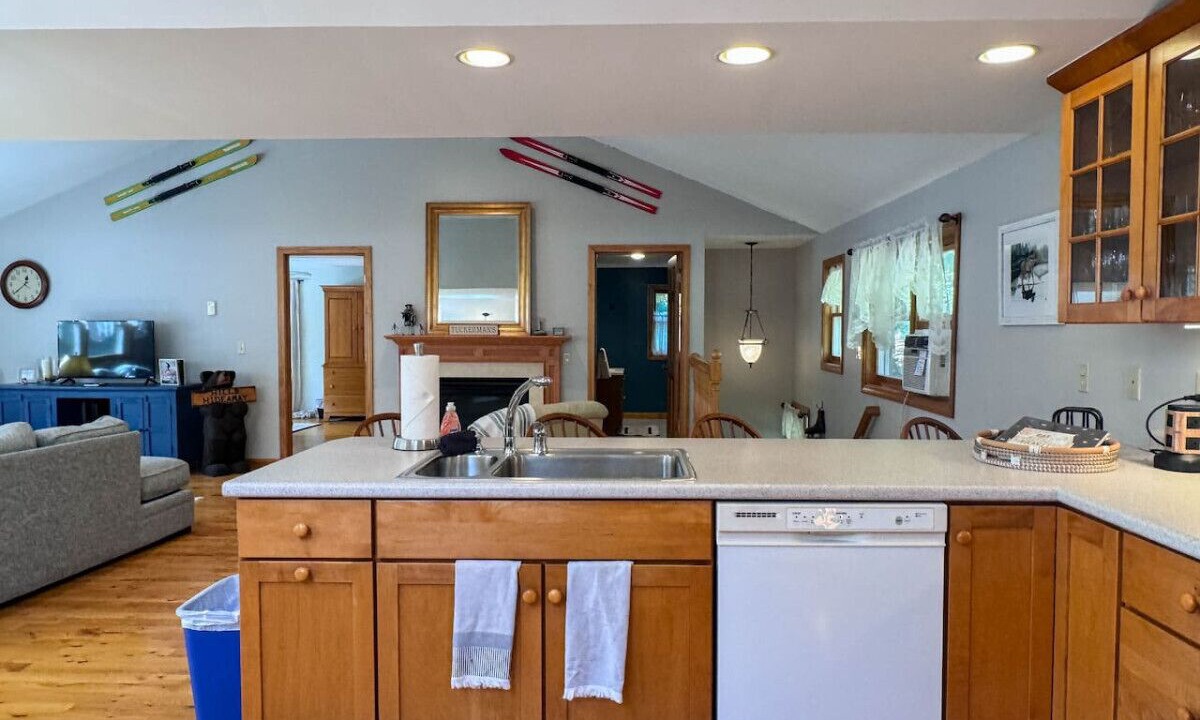 Photo of Others in Birchview by the Saco