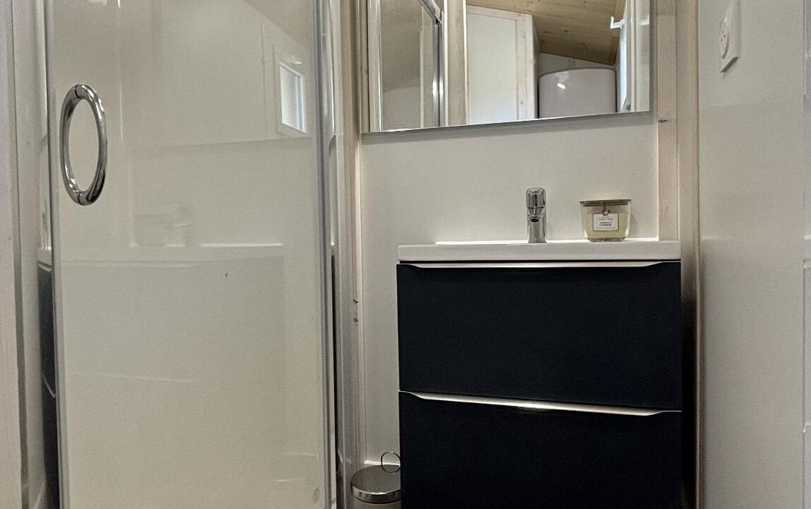 Photo of Bathroom in Saint-Leger-les-Melezes