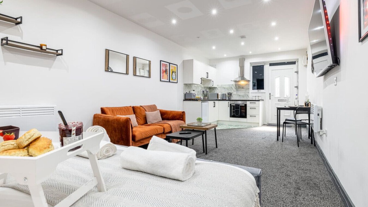 Photo of Livingroom in Cradley