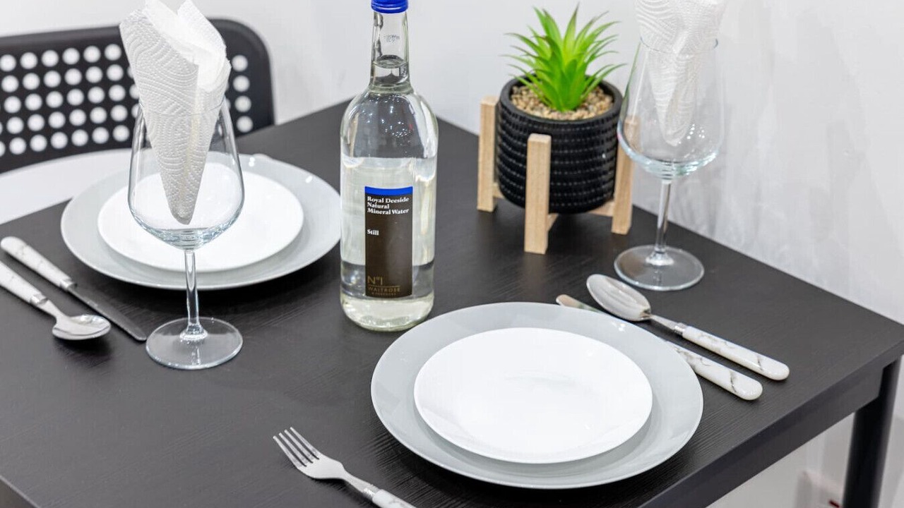 Photo of Others in Cradley